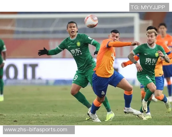 鲁能与国安激战在即赛前海报展现双方斗志与激情 鲁能与国安激战在即赛前海报展现双方斗志与激情